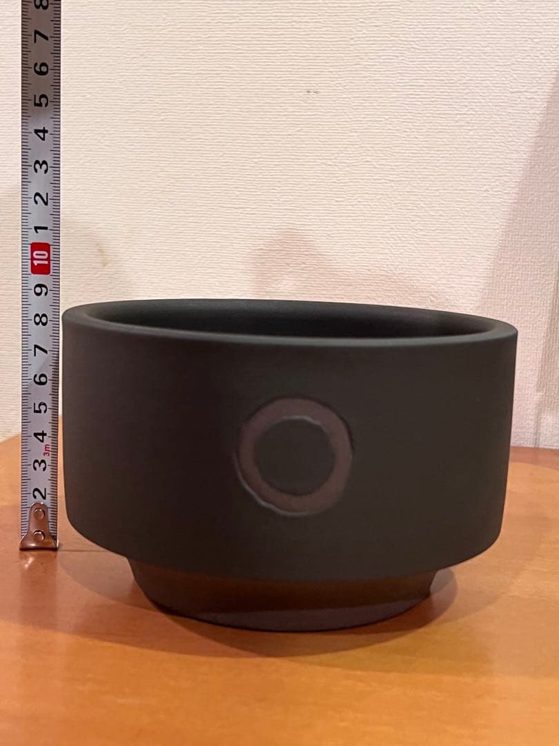 qutoten 鉢　Mサイズ　新品