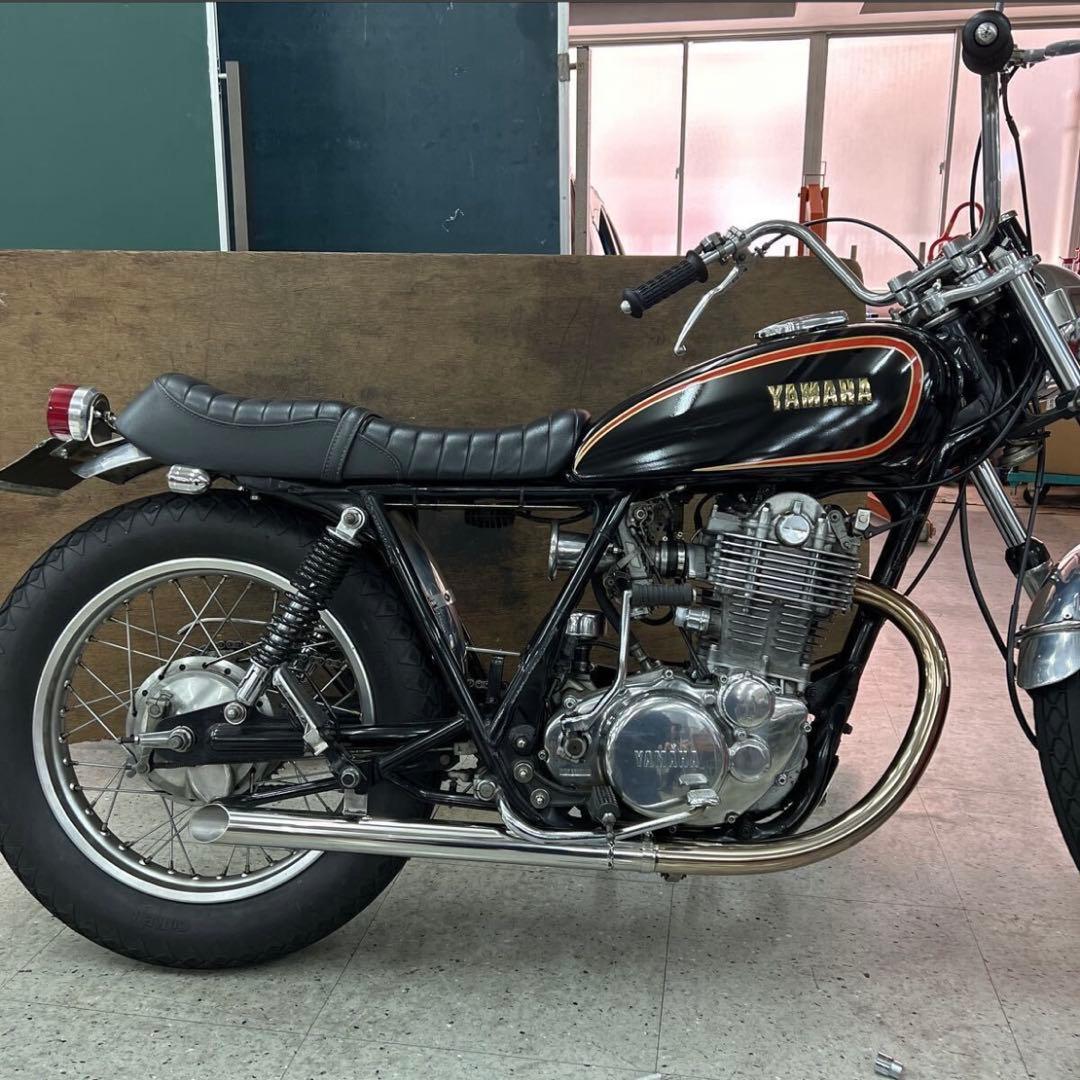 ど*ゃ様 ワンオフ　SR400 ショート菅　ドラッグパイプスラッシュカットマフラ