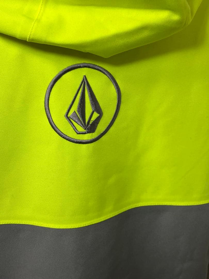 美品【価格交渉可】volcom ボルコム　スノーボード　スキー