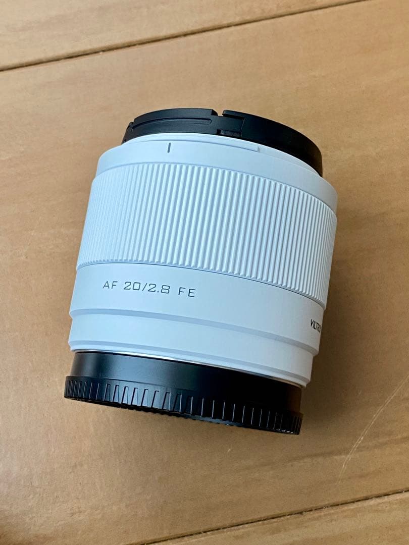 VILTROX AF 20mm F2.8 FE レンズ ソニー Eマウント(白)