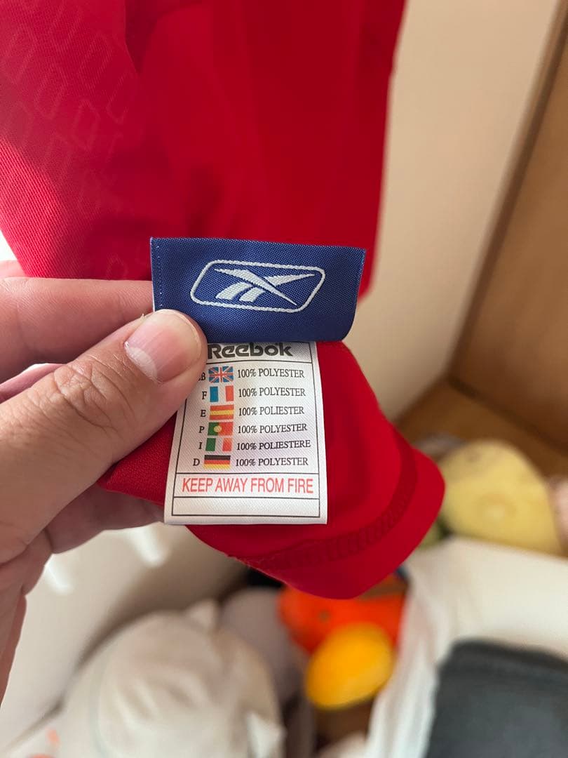 ジェラード　サイン入りユニフォーム　リバプール