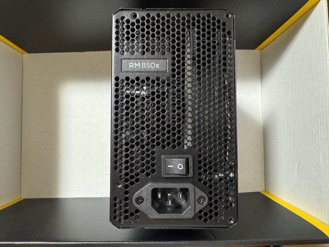 電源ユニット RM850x CP-9020180-JP