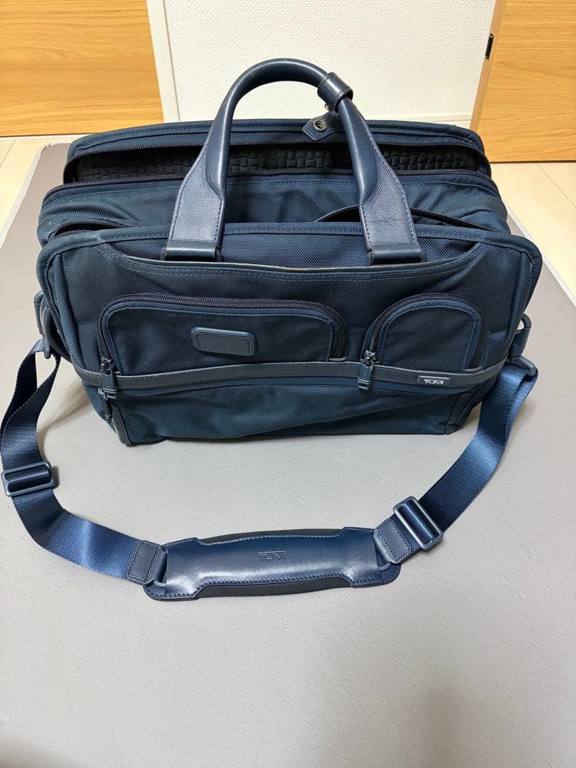 真*喜様 【SHIPS別注】TUMI ALPHA 3ブリーフケース