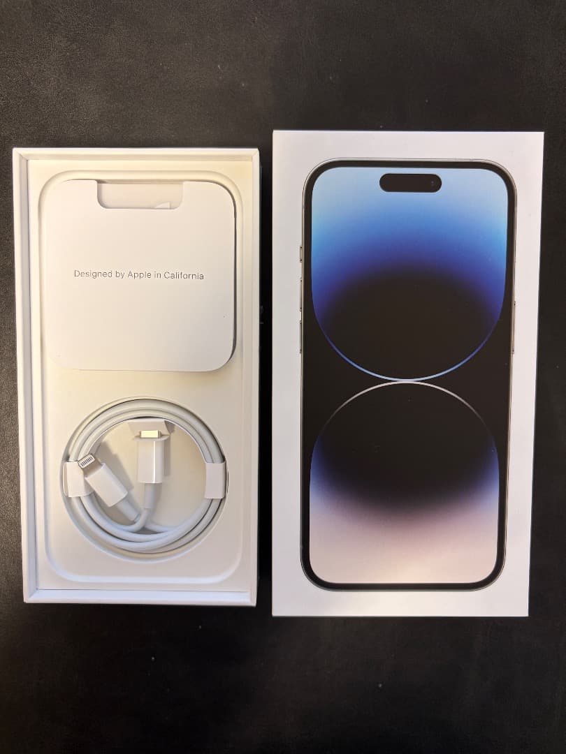 iPhone14Pro シルバー128G+TORRASゼンマイ式ケース