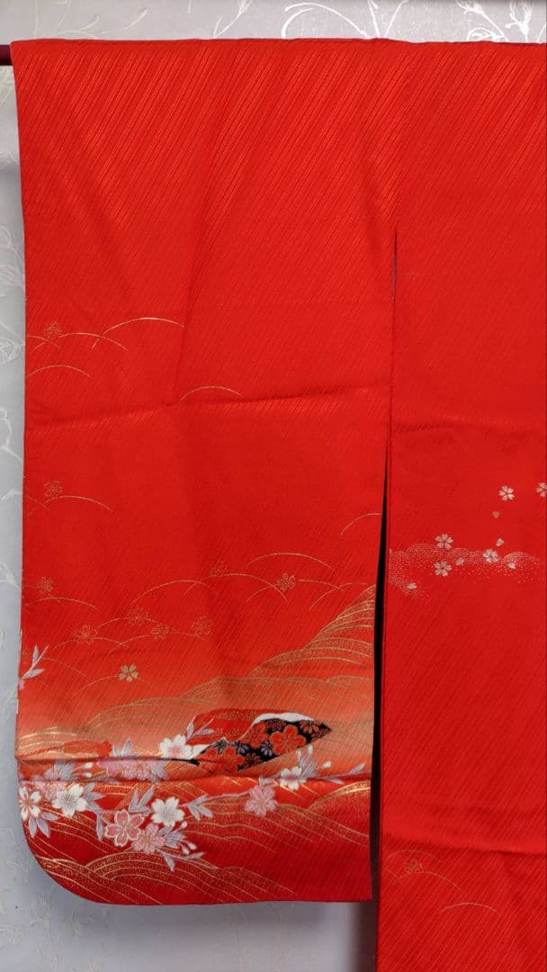 RK549子供着物着丈136センチ裄丈57センチ重ね襟付き綺麗美品7歳前後用