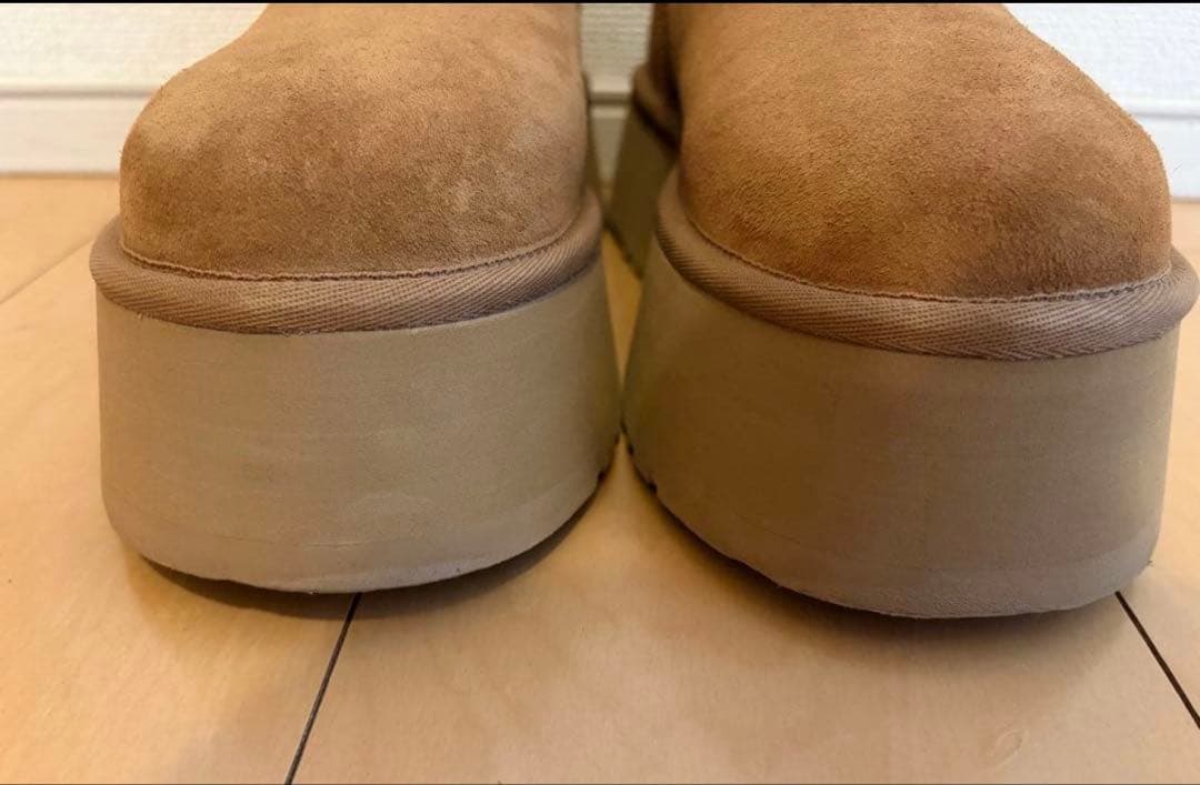 最終値下げ‼️【UGG】クラシックミニディッパー プラットフォーム ムートンブーツ