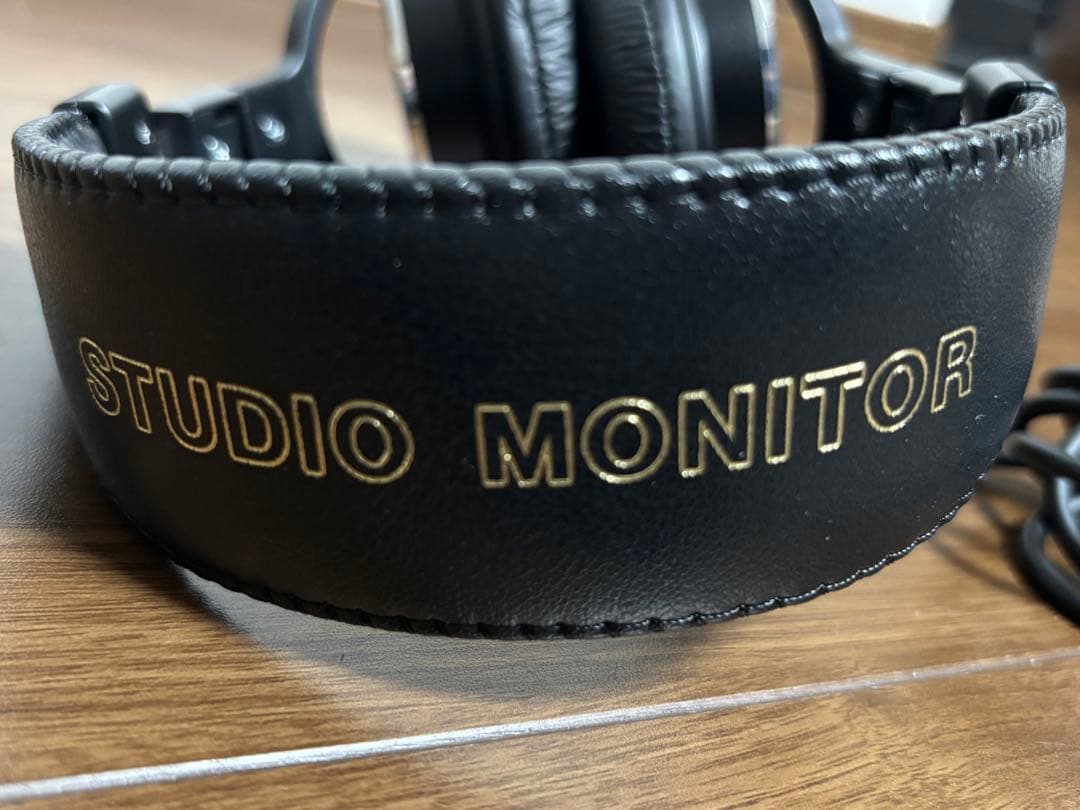 新品未開封 SONY MDR-CD900ST 密閉型スタジオモニターヘッドホン