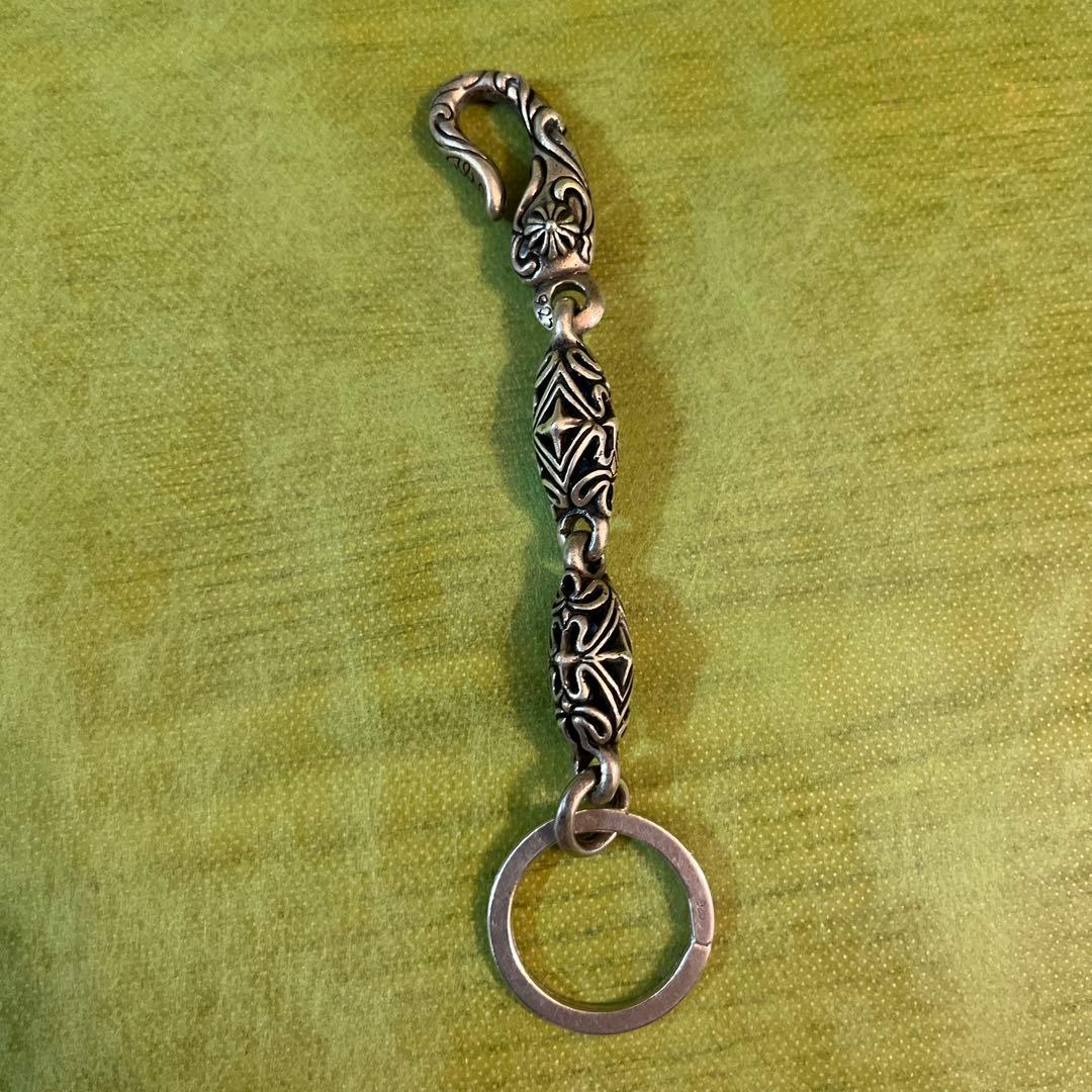 シルバーのキーチェーン