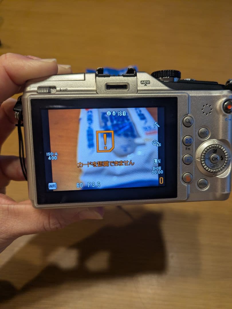 デジタルカメラ OLYMPUS PEN E-PL2