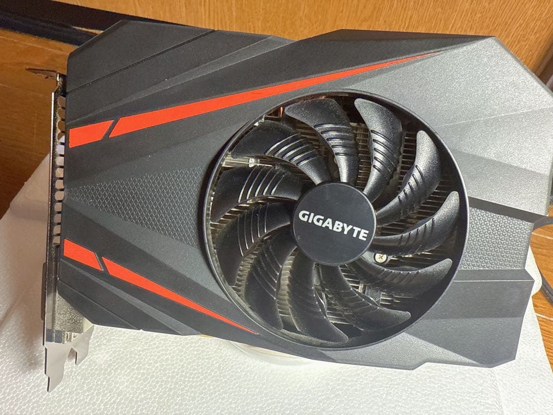 グラフィックボード・グラボ・ビデオカード GeForce GTX 1070 Mini ITX OC 8G