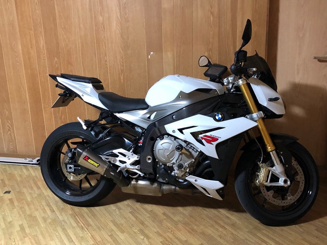  S1000R,S1000RR AKRAPOVIC スリップオンマフラー