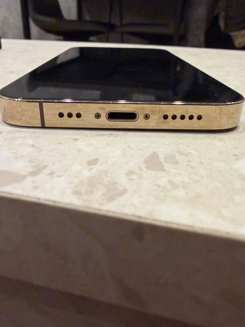 iPhone13pro本体