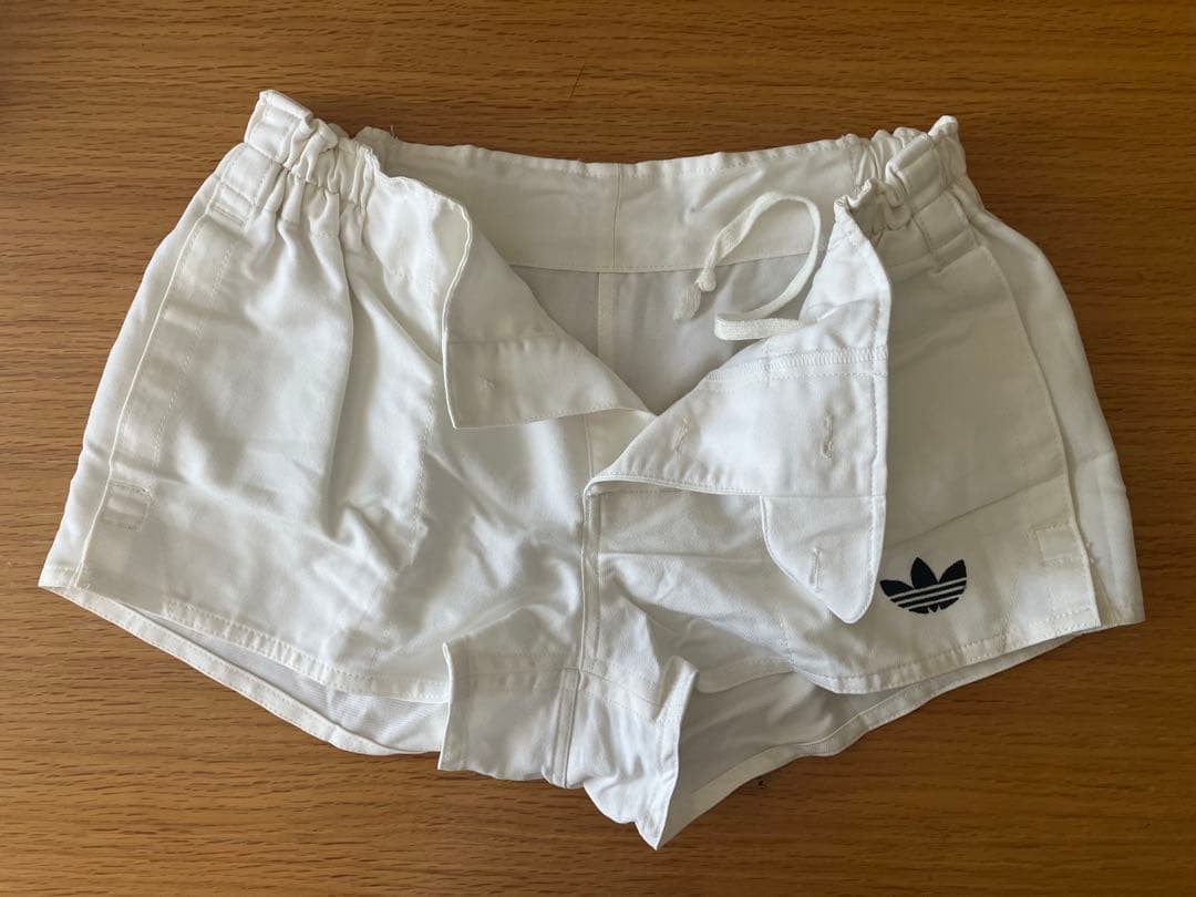 【貴重】アディダス／イングランド型ラグビーパンツ（白・中古）Mサイズ
