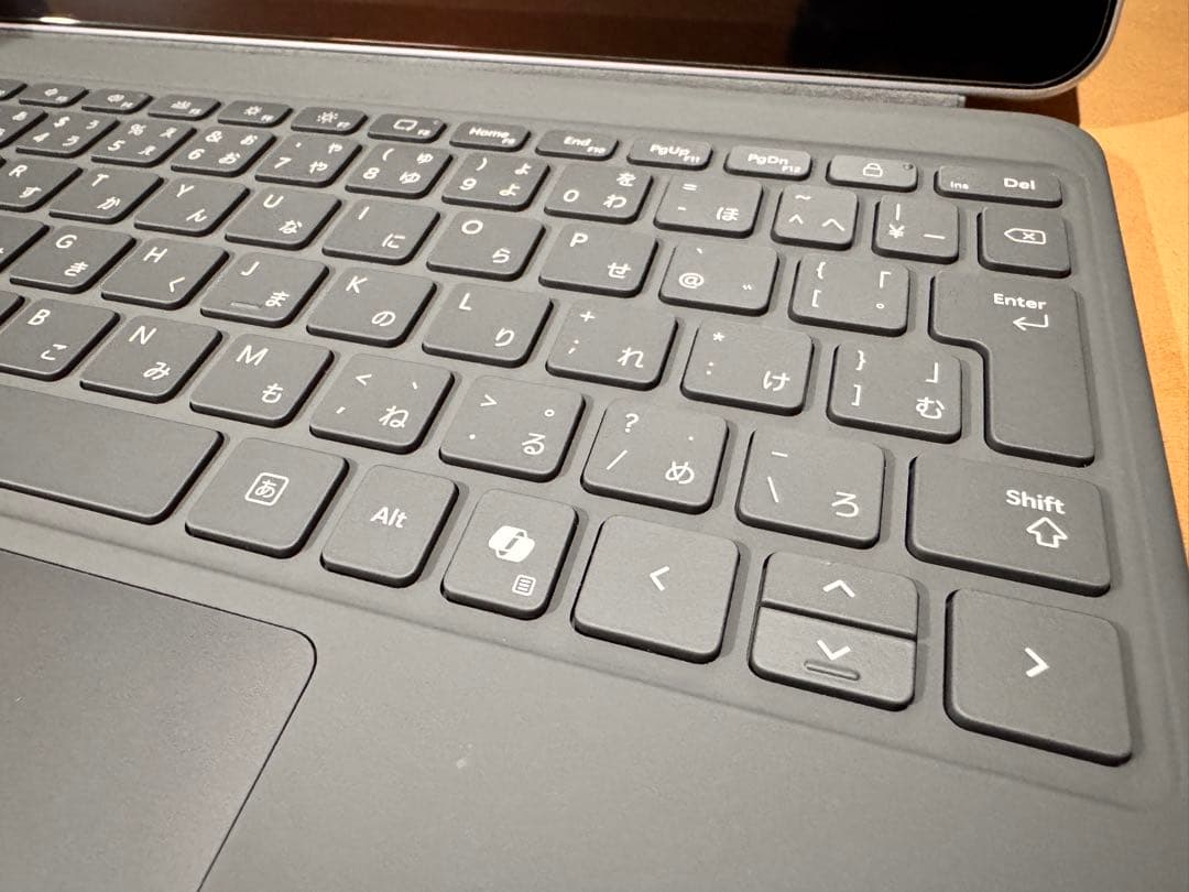 純正キーボード付 ほぼ未使用 Surface Pro 12 16GB 512GB