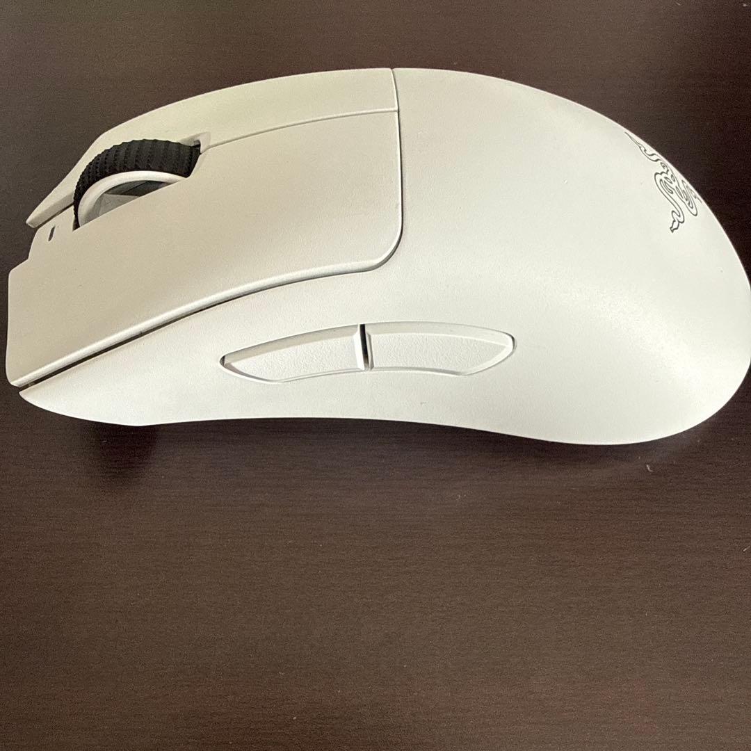 Razer DeathAdder V3 Pro ワイヤレスマウス　ホワイト