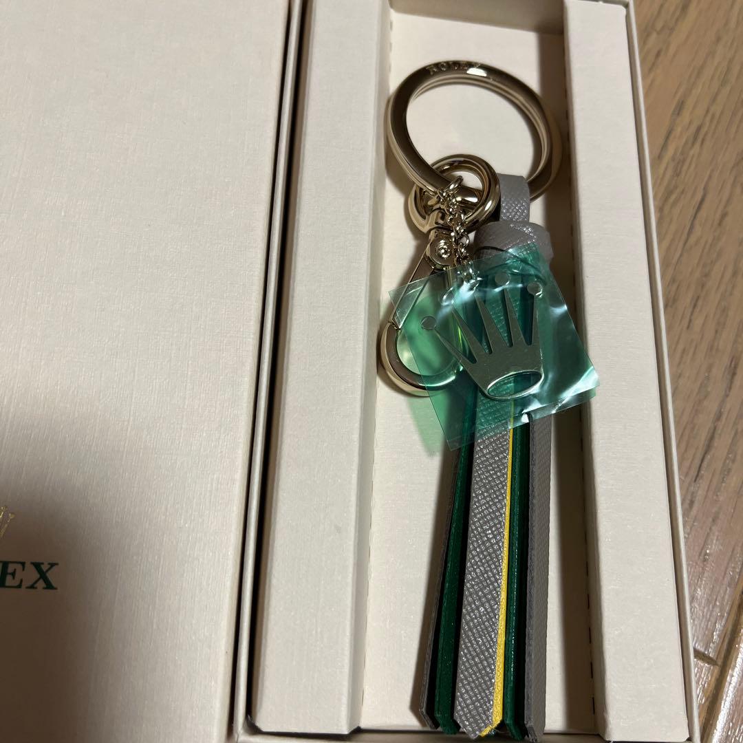ROLEX キーホルダー イエロー グリーン　グレー