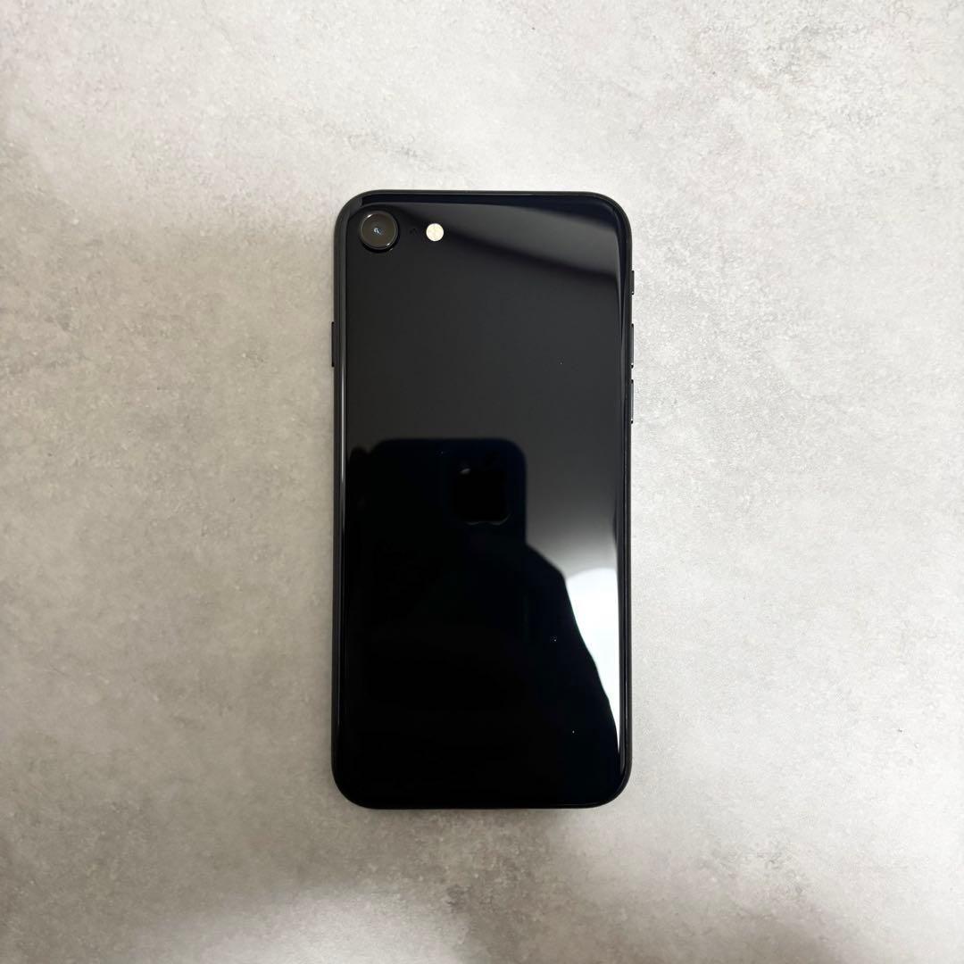 iPhone SE（第3世代） 64GB ブラック バッテリー100% 140