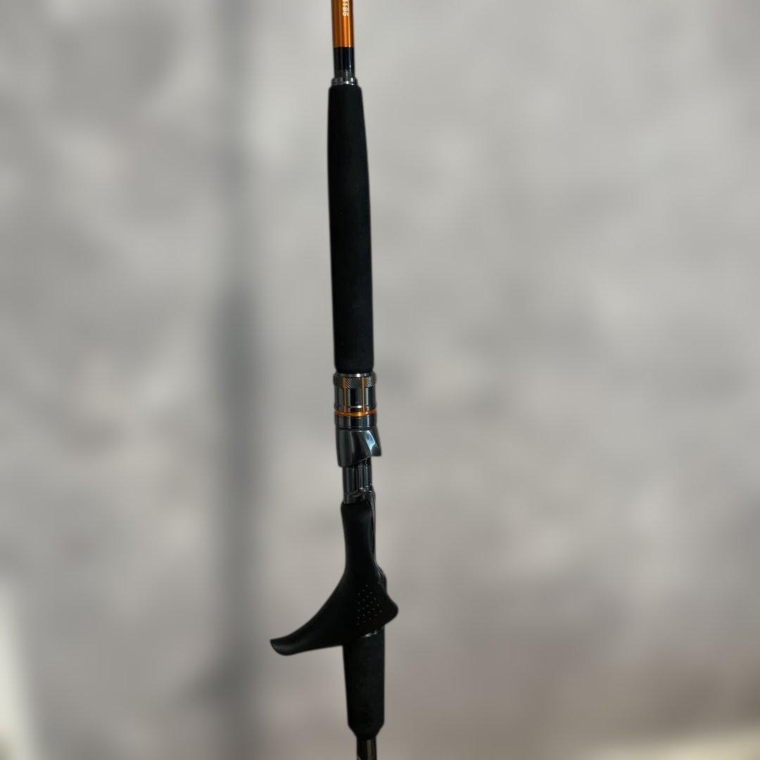 イカセブン IKA SEVEN M185