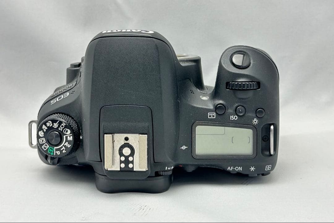 入門機に♪Canon EOS 9000D レンズキット♪Wifi標準搭載♪