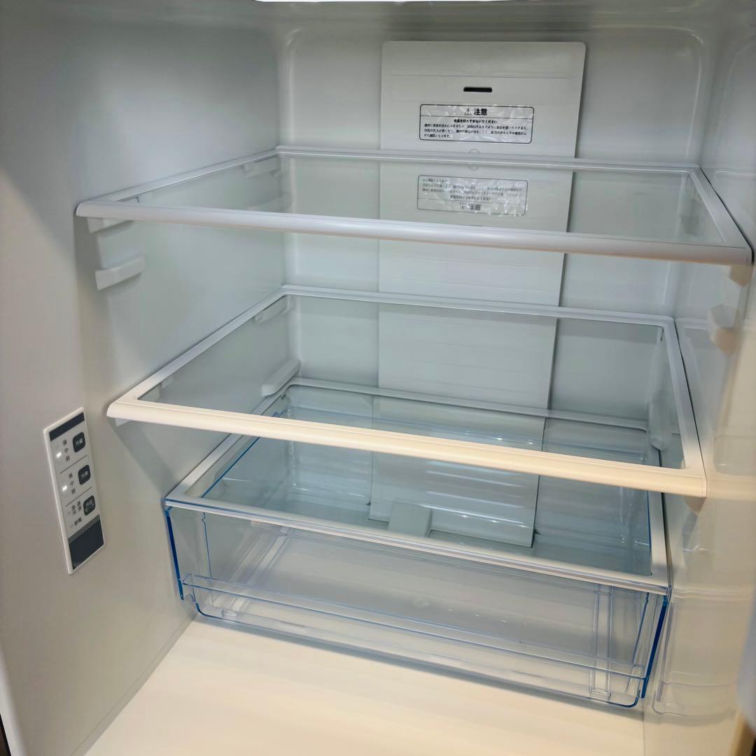 冷蔵庫 282L 2023年製 美品 大容量 Hisense【地域限定配送無料】