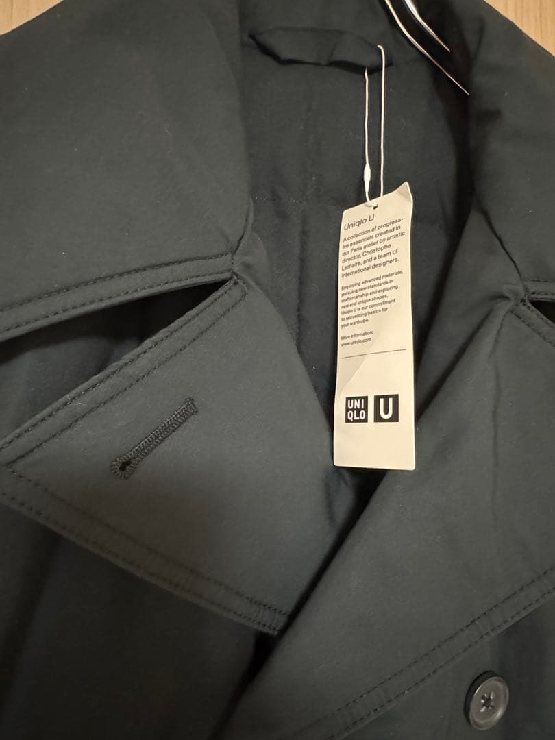 新品タグ付きUNIQLOU パデットショートピーコート MSize 黒