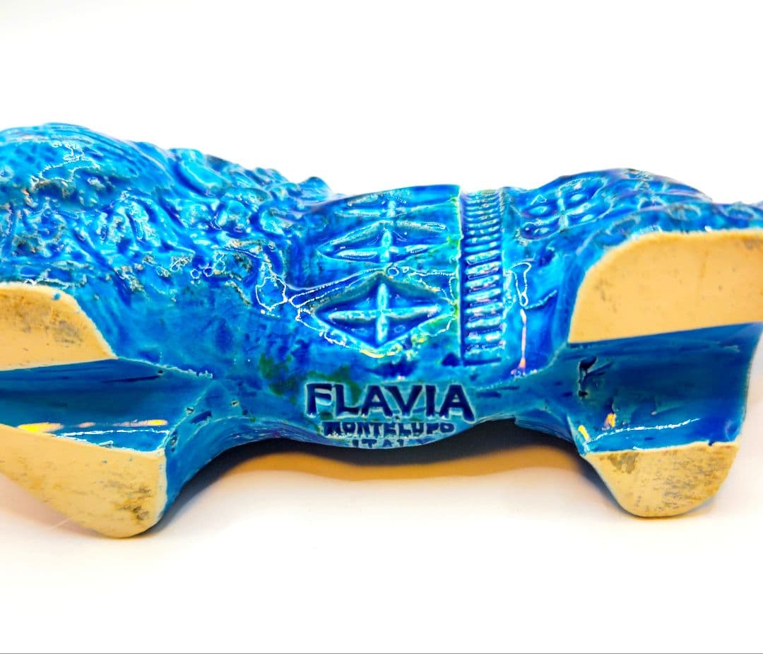 FLAVIA　リミニブルー　ライオン置物