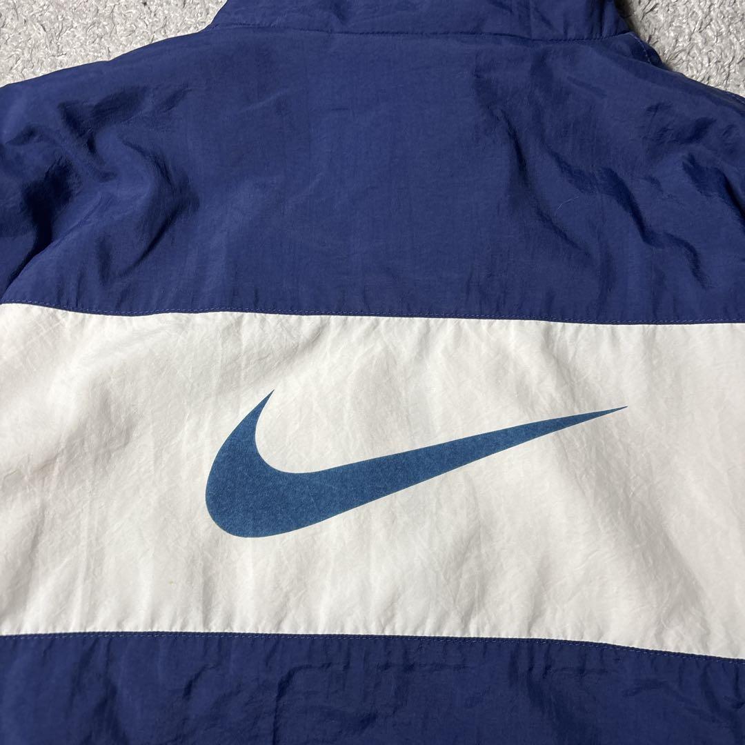 ナイキ　NIKE ナイロンジャケット　90s 白タグ　ワンポイント刺繍　ロゴ刺繍