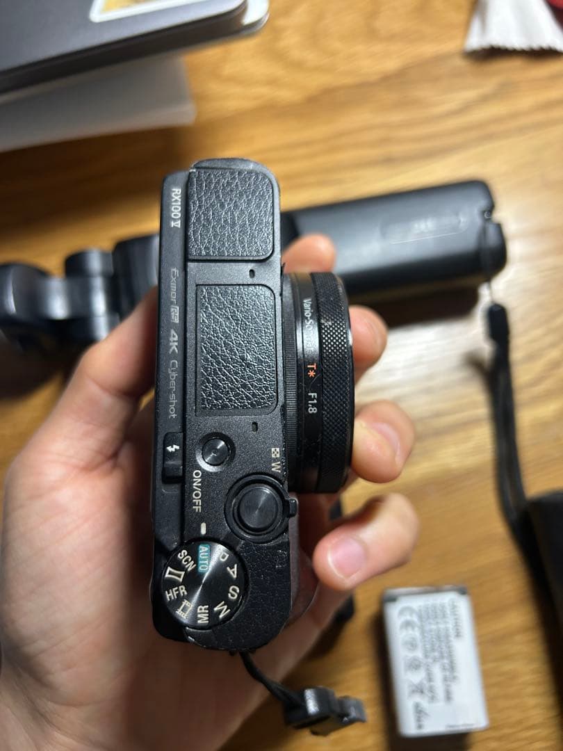 デジタルカメラ Sony DSC-RX100M5A