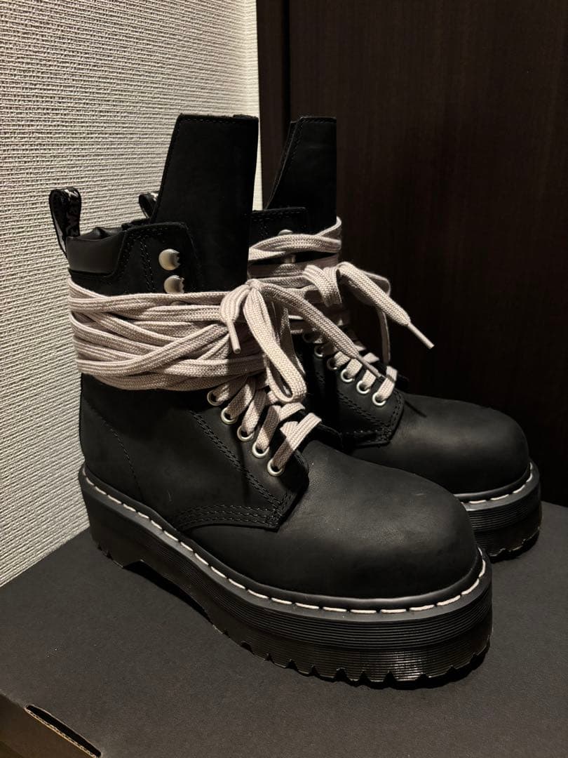 AW25 DR. MARTENS X RICK OWENS ブーツ