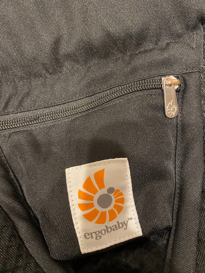 【美品】Ergobaby OMNI Breeze オニキスブラック 抱っこ紐