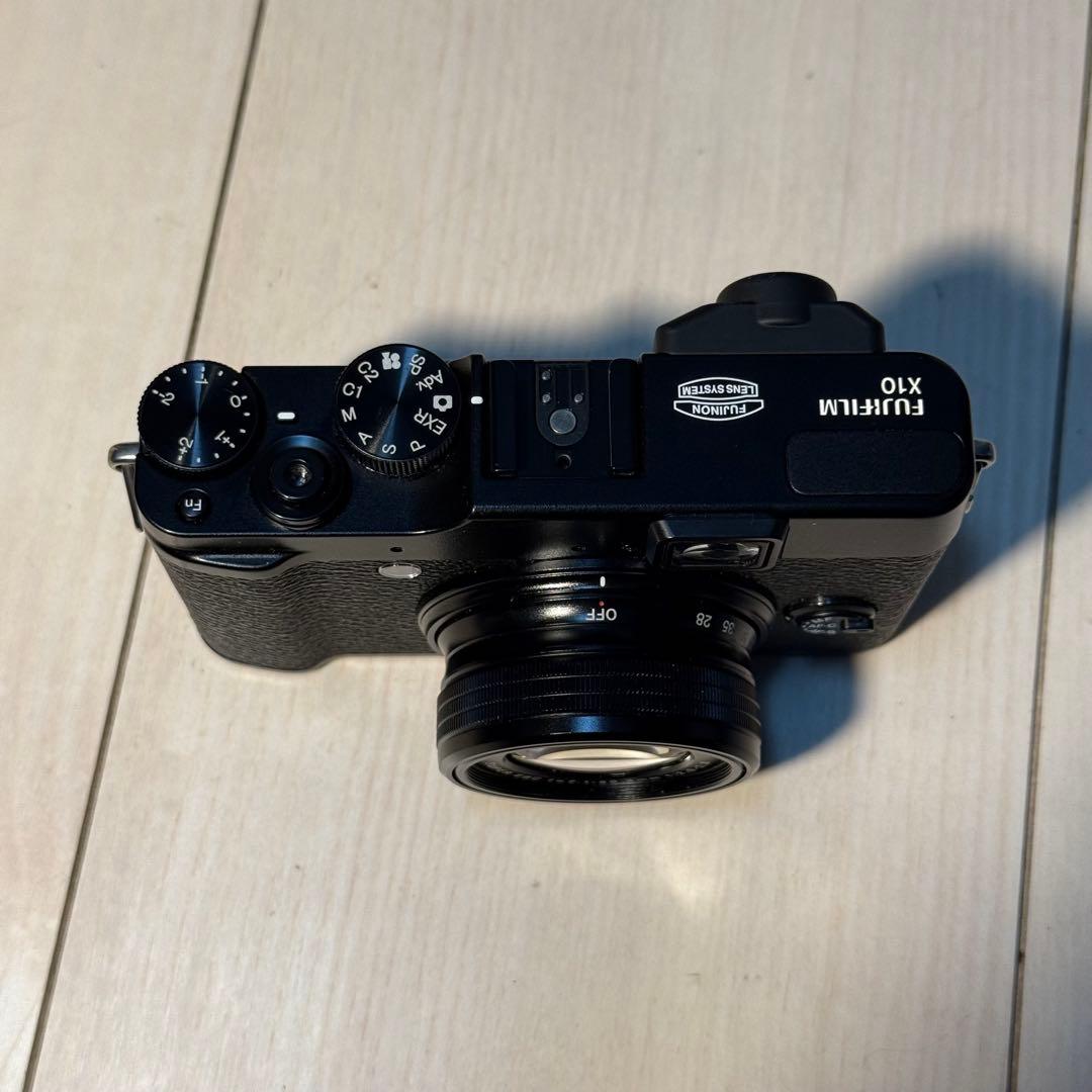 FUJIFILM X10 デジタルカメラ　 動作確認済み