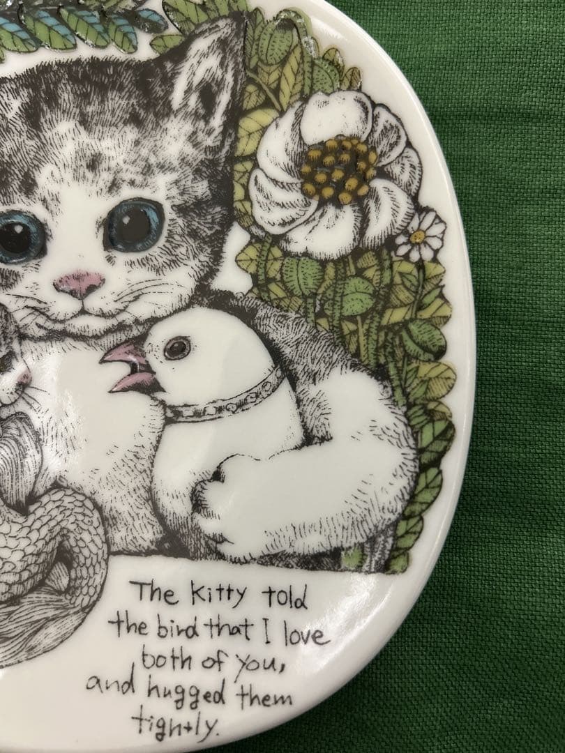 ★値下げしました★ ヒグチユウコ 九谷焼 絵皿 こねことうみねこ