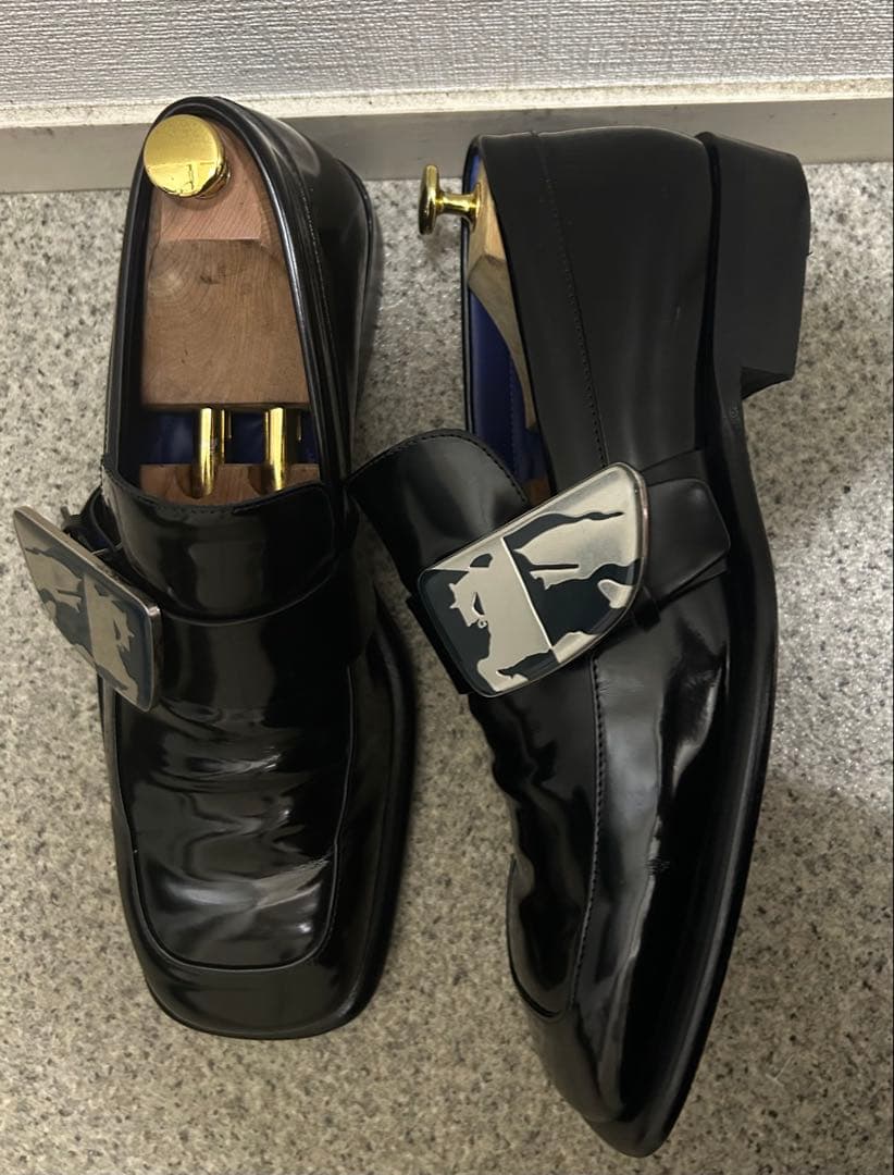 burberry 24ss シールド ローファー