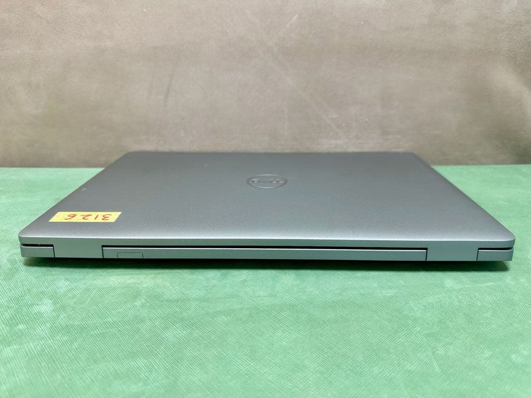 Windowsノート本体 DELL Latitude 5520 Core i5 8GB 256GB