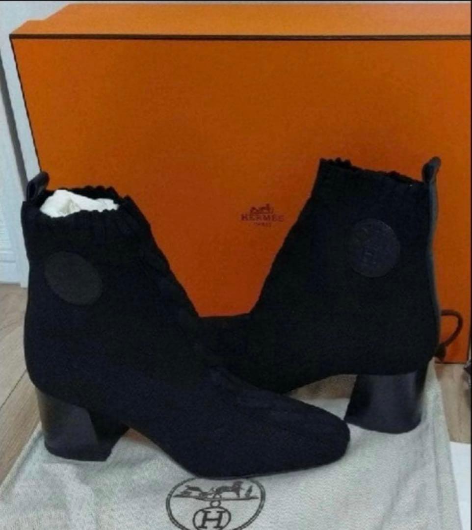 tukky　【極美品】一度のみ着用　エルメス　ショートブーツ