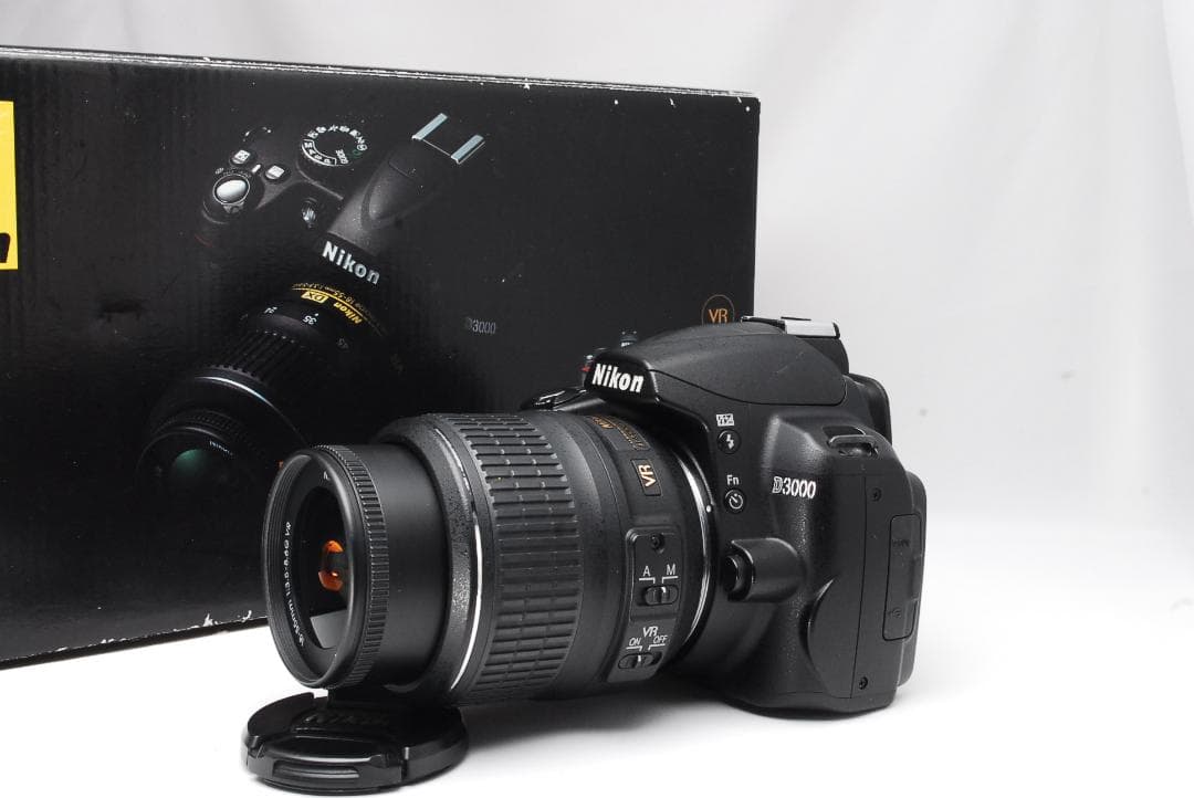 ♥ Nikon D3000 ♥初心者さんおすすめ♥ 元箱付き 撮影枚数新品級