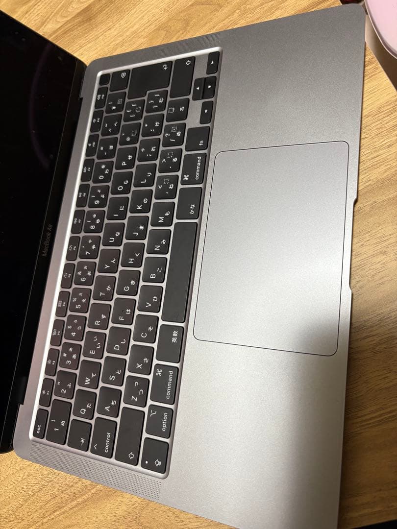 【充電回数30未満】Apple MacBook AIR 8GB/256GB