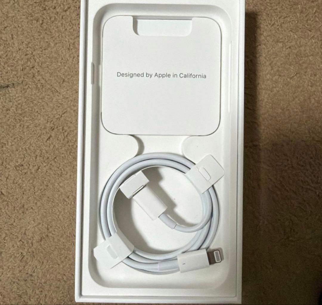 iPhone SE (第2世代) 128GBホワイト 本体