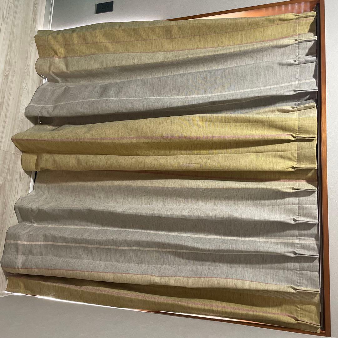 unicoカーテン遮光新品