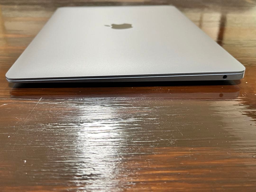 MacBook Air M1 (2020モデル) スペースグレイ　本体