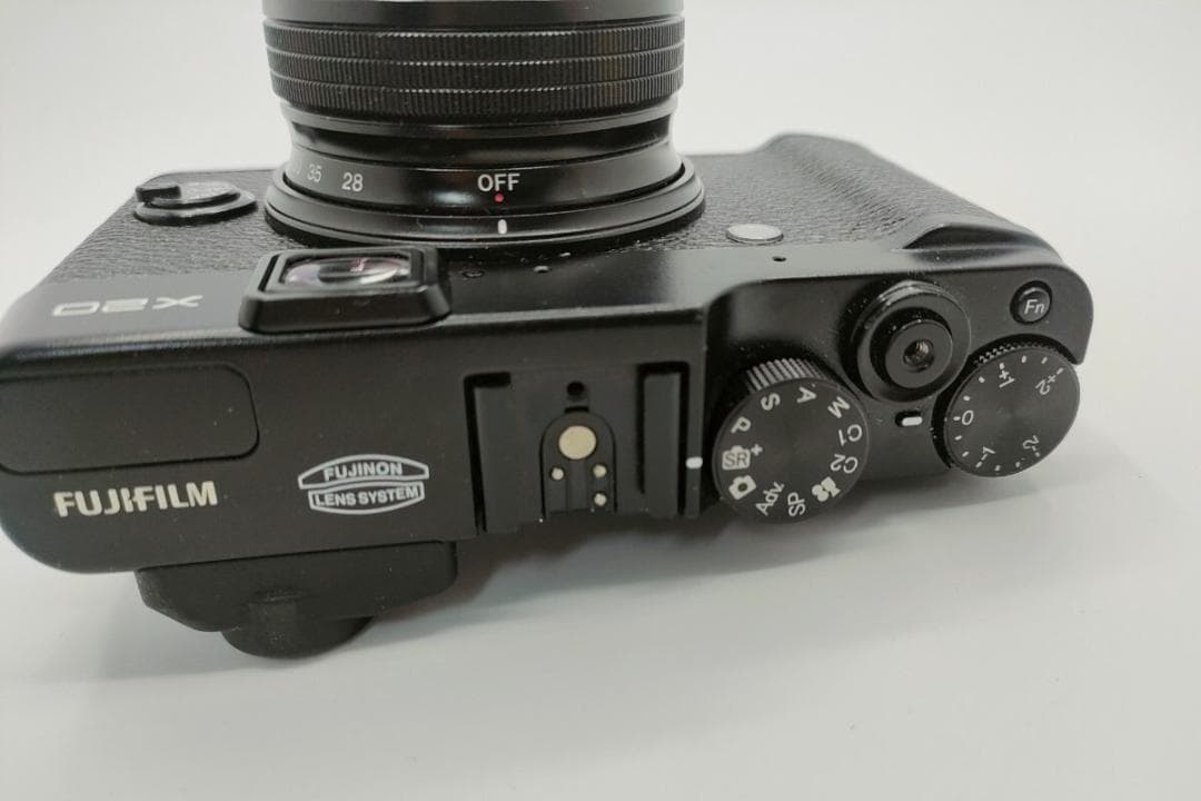 FUJIFILM コンパクトデジタルカメラ X20 ブラック（ジャンク品）