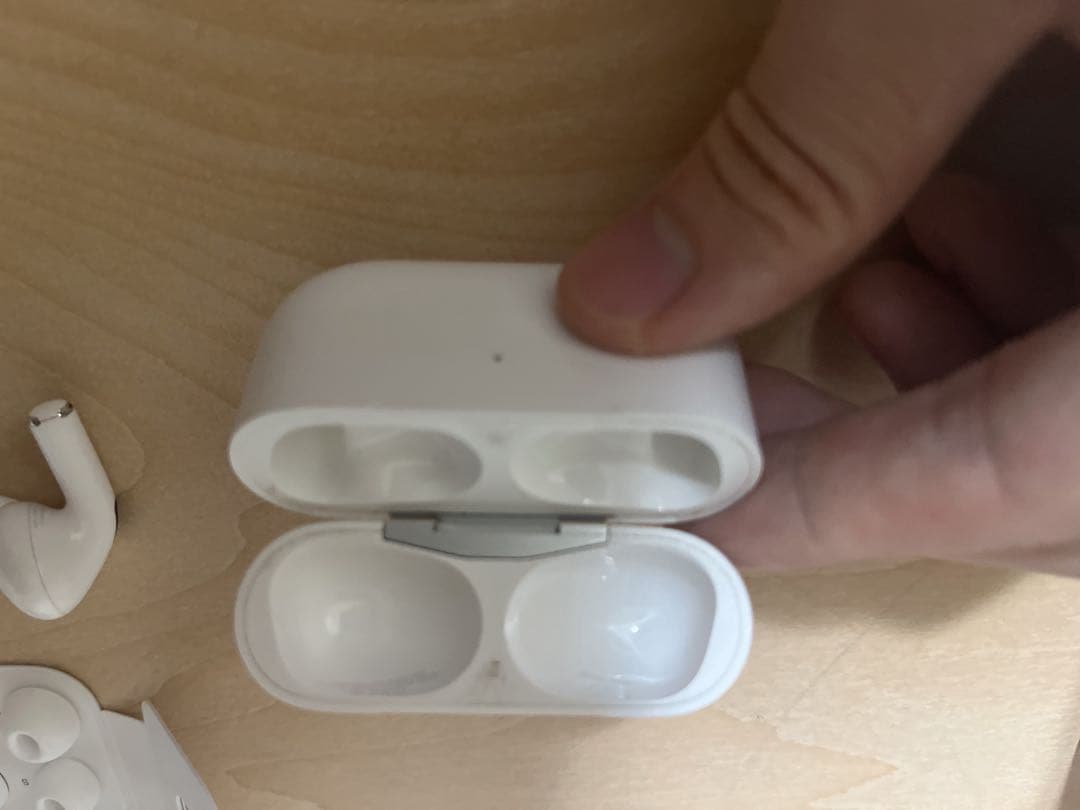 AirPods Pro 2 Lightning 正規品
