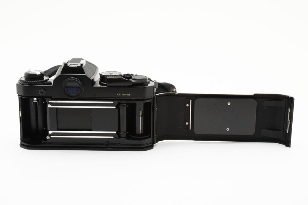 超美品 NIKON FE ブラック フィルムカメラ モルト新品交換済 M381