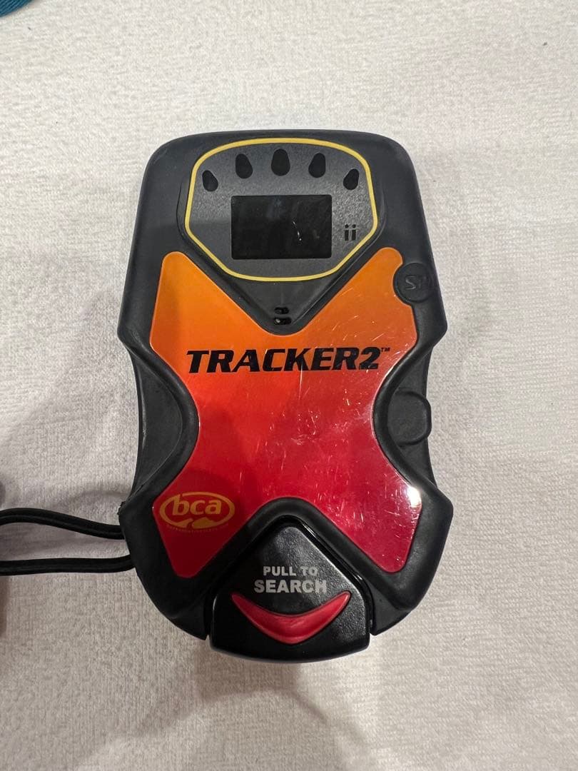 アバランチビーコン bca TRACKER2