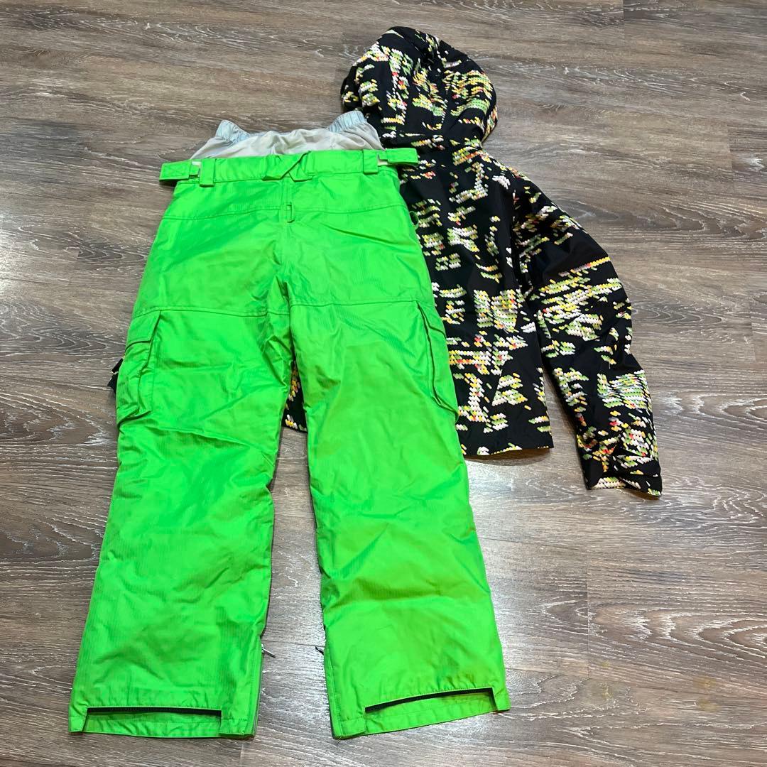 BURTON AK 女性　 バートン　スノーボード　ウエア　レディース