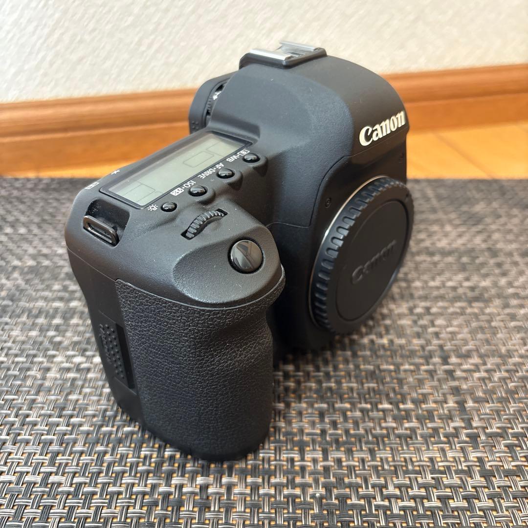 Canon EOS 5d mark2 ボディ　バッテリー　バッテリーチャージ付
