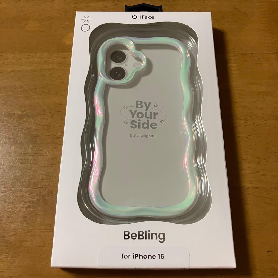 新品未開封シルバーとホワイトオーロラiPhone16iface BeBling
