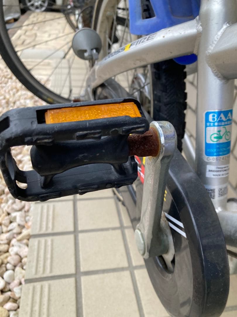 BRIDGESTONE CROSS FIRE クロスファイヤーキッズ　18インチ