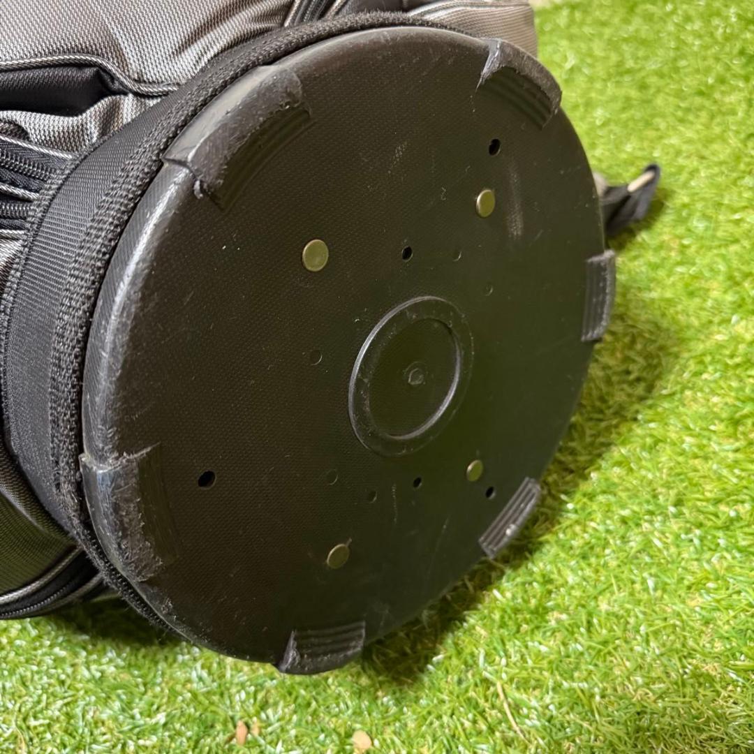 TaylorMade テーラーメイド キャディバッグ ゴルフバッグ　フードあり
