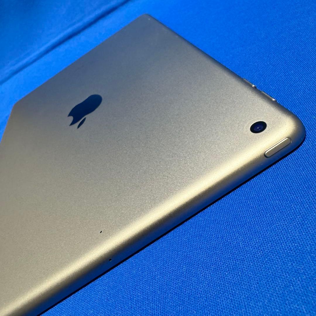 iPad 9.7インチ(第6世代) 128GB Wi-Fi
